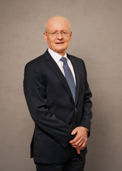  Corporate/Commercial